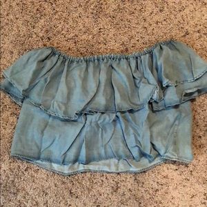 Off the shoulder crop top.